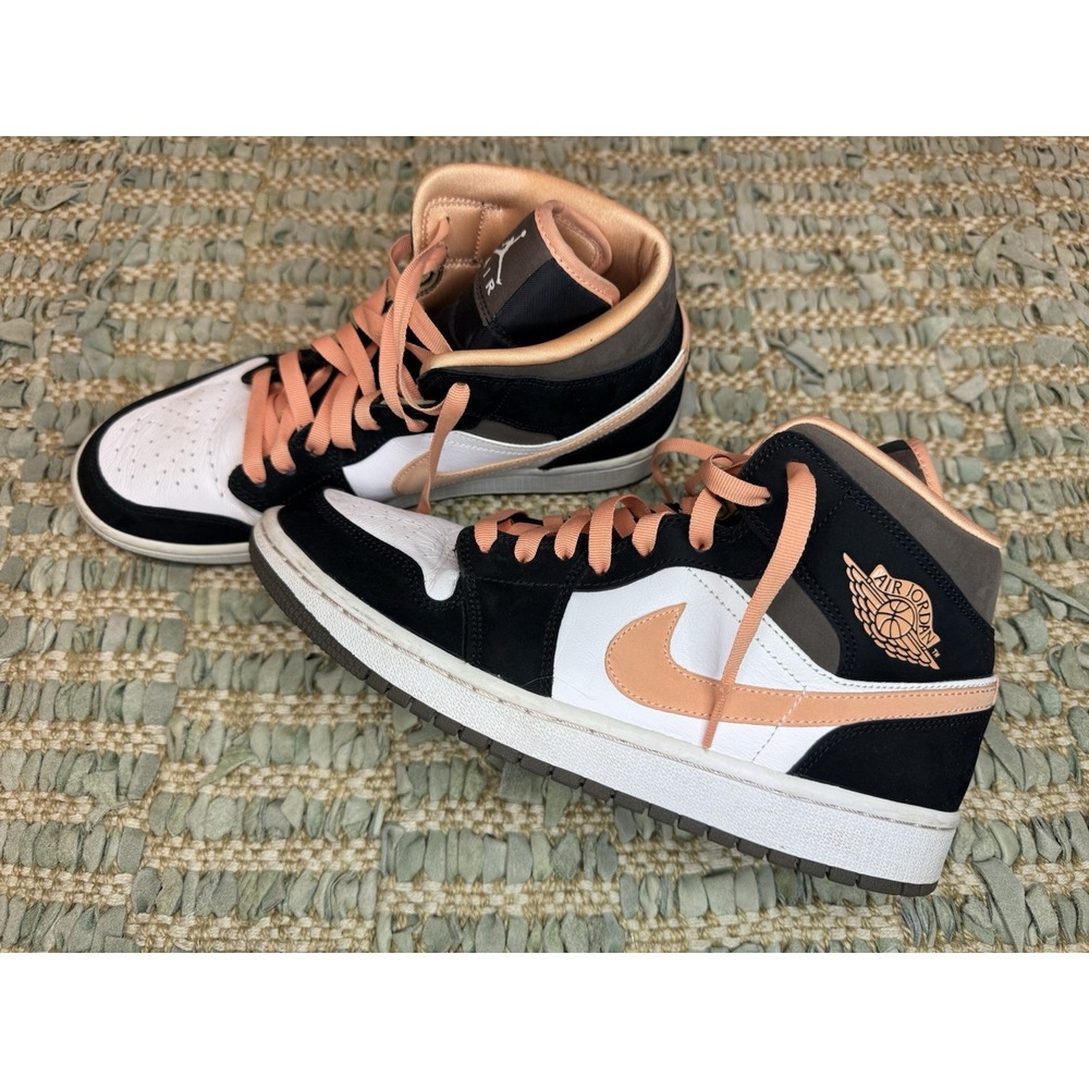 Nike Air Jordan 1 Mid SE Peach Mocha Shoes Womens Size 11 Sneakers DH0210-100